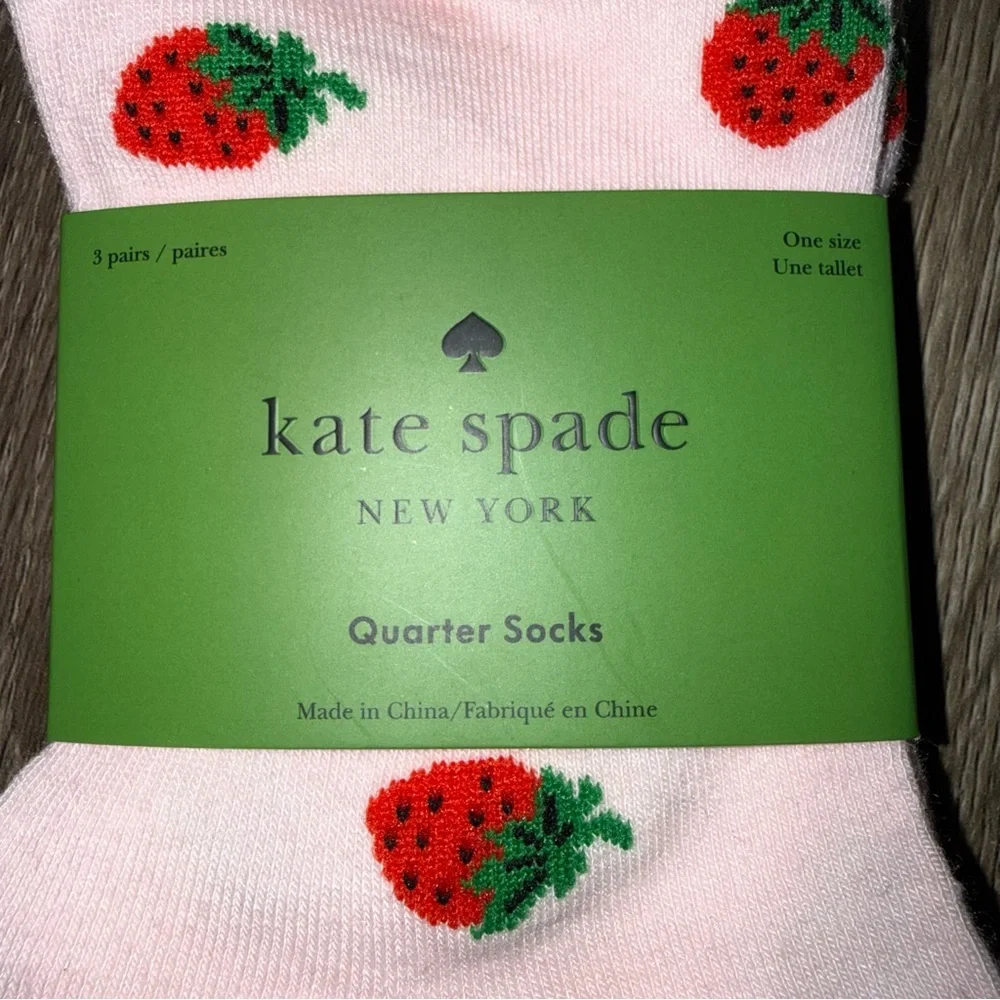 🆕 Kate Spade New York Strawberry Quarter Socks 3 Pack Women’s Shoe Size 4–10